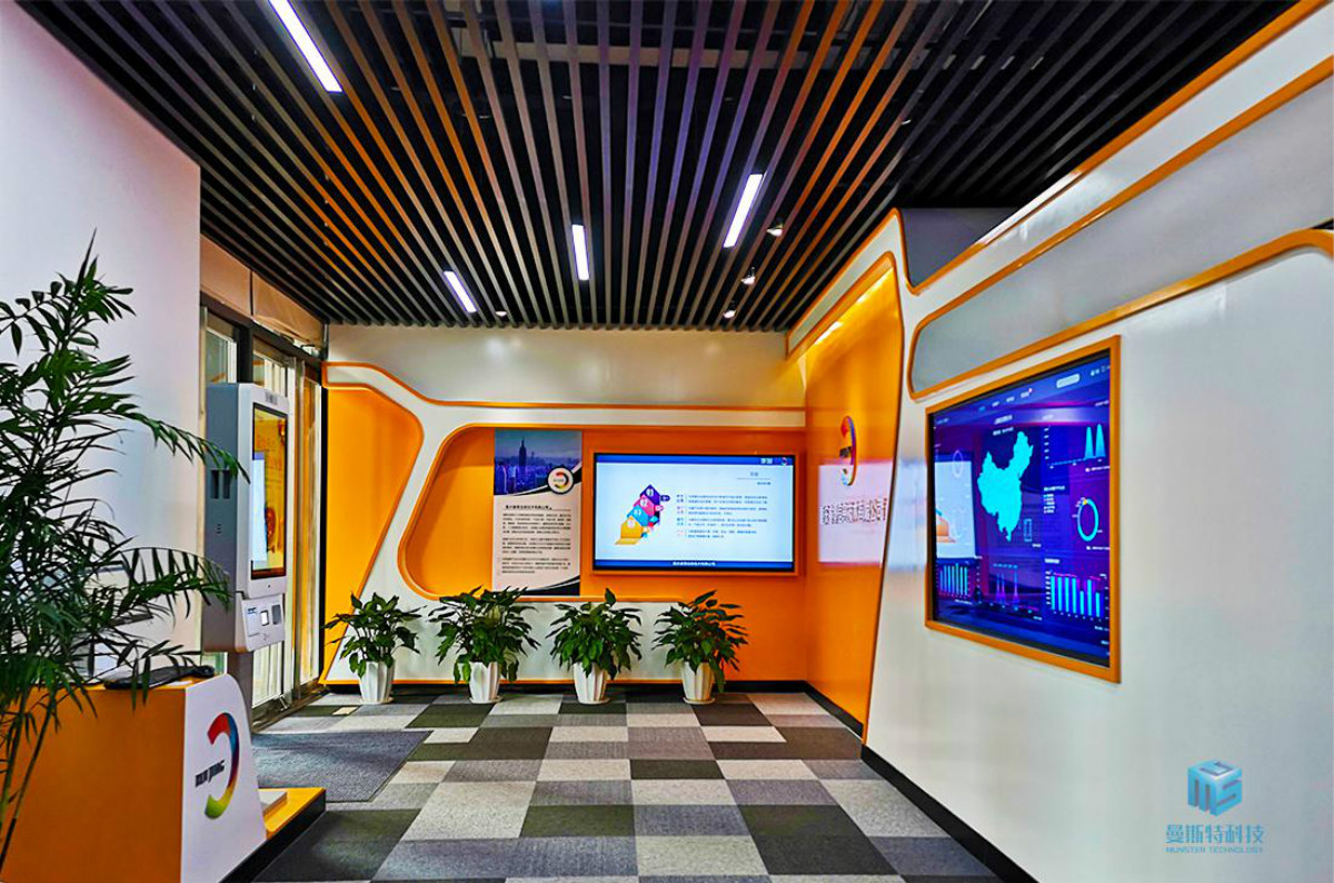 曼斯特科技助力重庆企业展厅设计施工，精彩不容错过