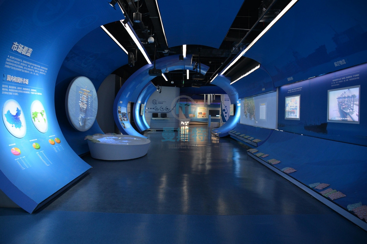 重庆曼斯特科技教您如何设计一个耳目一新的科技展馆